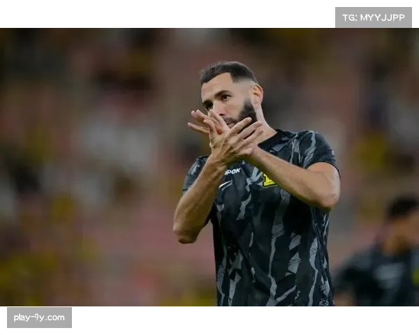 本泽马转会利雅得新月，沙特联赛资本持续流入